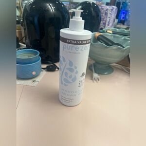 Pure Zero Moroccan Argan Oil Repairing Shampoo - White/Light Blue